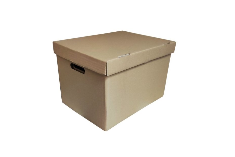 Caja de cartón corrugado kraft con tapa y asas laterales recortadas, vista en perspectiva